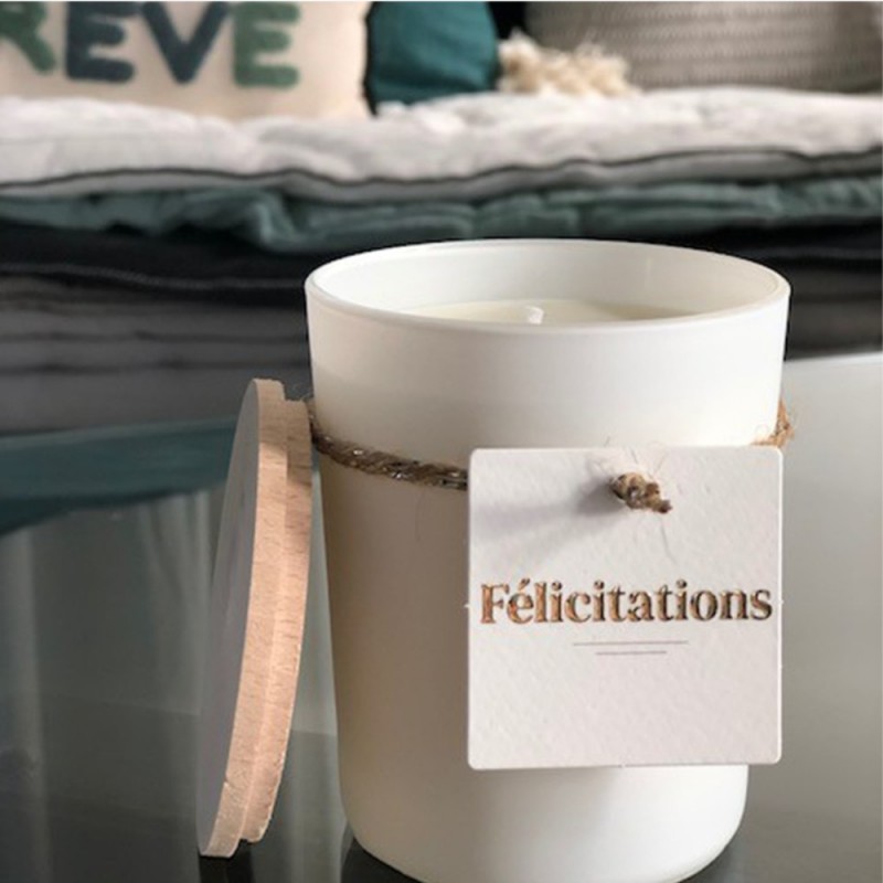 Bougie végétale parfumée "Félicitations"