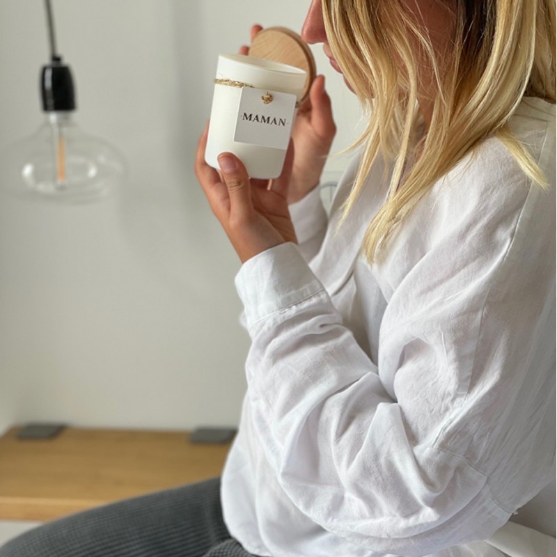 Bougie végétale parfumée "MAMAN"