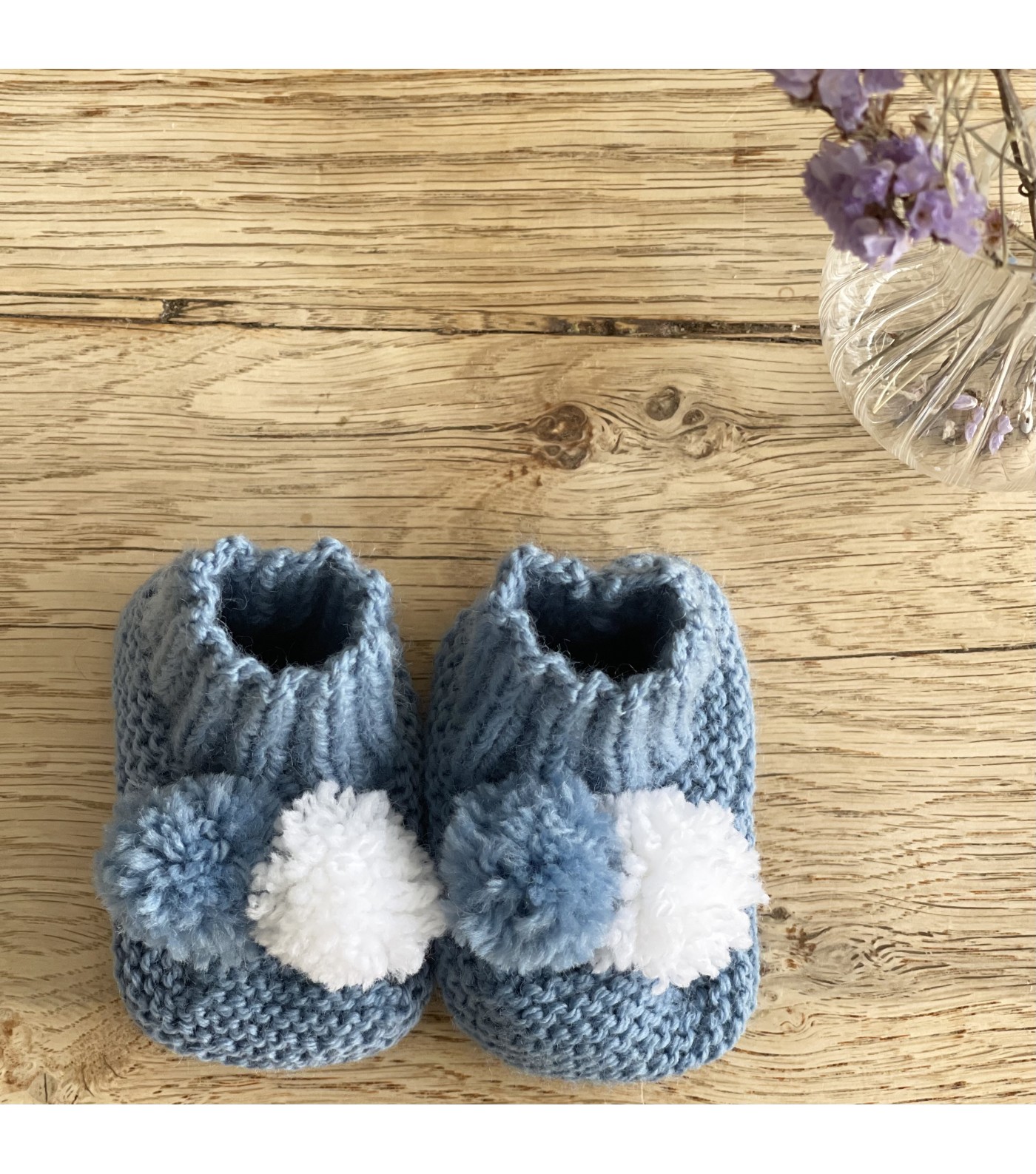 Chaussons naissance en tricot pour bébé