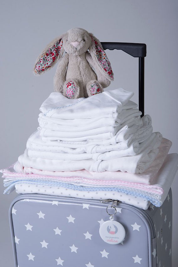 Ma Premiere Valise La Valise Maternite De Bebe Ma Premiere Valise Ma Premiere Valise La Valise Maternite De Bebe Ma Premiere Valise