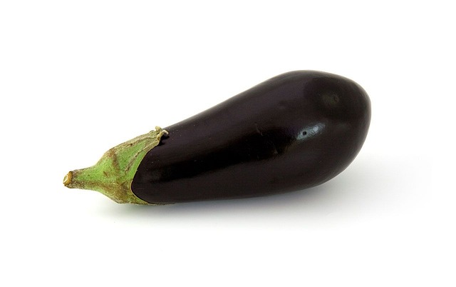 aubergine